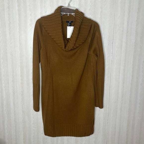❤️ 🆕 H&M Sweater Size L - Picture 2 of 4